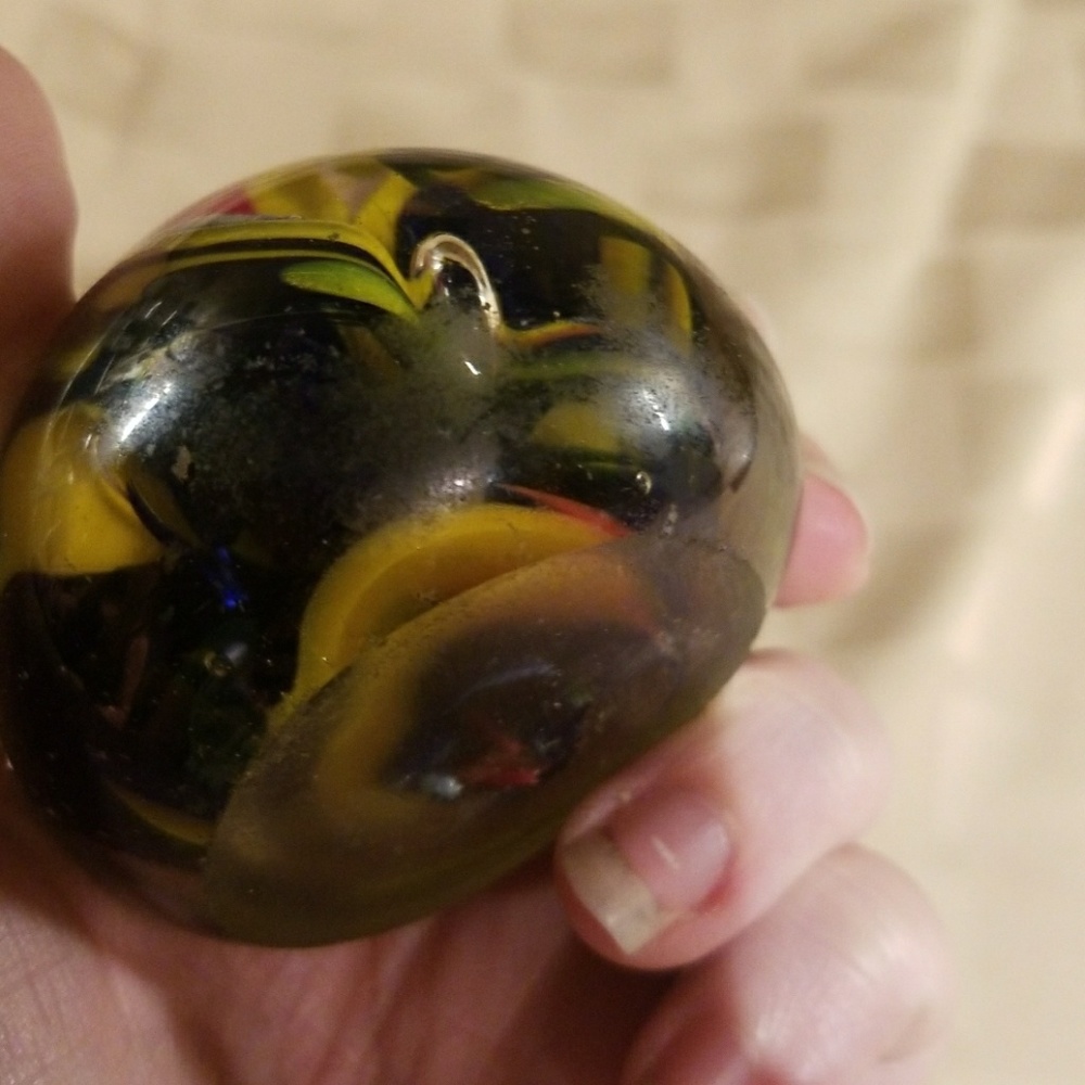 Paper weight - Picture 2 of 3